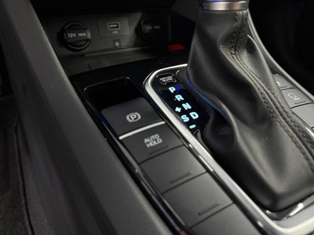 HyundaiIoniq 1.6 GDI PHEV Tecno DT 104 kW (141 CV) Vehículo usado en Barcelona - 30