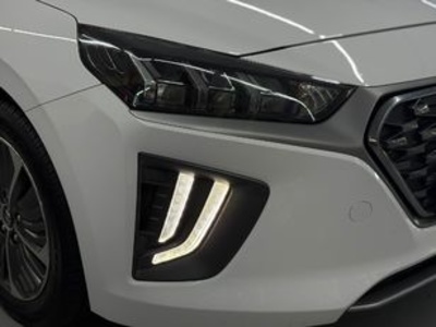 Hyundai Ioniq 1.6 GDI PHEV Tecno DT 104 kW (141 CV) Hyundai Ioniq 1.6 GDI PHEV Tecno DT 104 kW (141 CV)