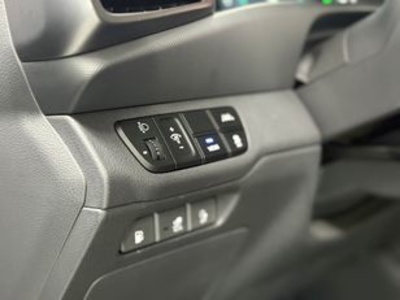 Hyundai Ioniq 1.6 GDI PHEV Tecno DT 104 kW (141 CV) Hyundai Ioniq 1.6 GDI PHEV Tecno DT 104 kW (141 CV)
