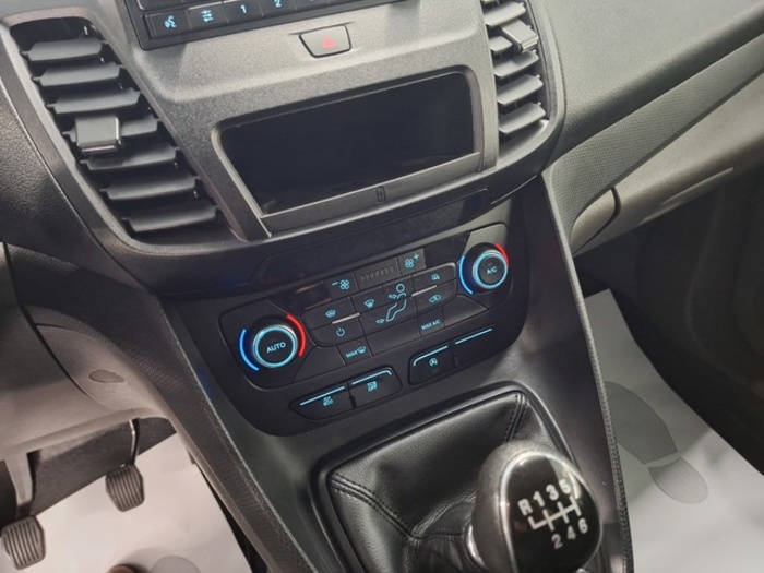 FordTransit Connect Furgon 1.5 TDCi Ambiente 200 L1 55 kW (75 CV) Vehículo usado en Barcelona - 11 FordTransit Connect Furgon 1.5 TDCi Ambiente 200 L1 55 kW (75 CV) Vehículo usado en Barcelona - 11
