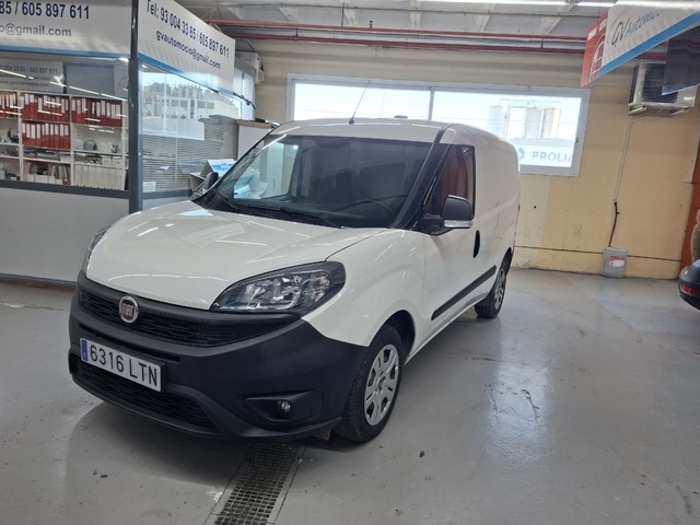 FiatDobló Cargo 1.6 Multijet Base 77 kW (105 CV) Vehículo usado en Barcelona - 3 FiatDobló Cargo 1.6 Multijet Base 77 kW (105 CV) Vehículo usado en Barcelona - 3