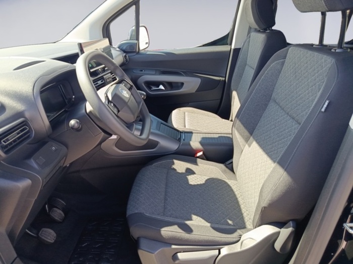 Opel Combo Combi 1.5 Td S/S 74 kW (100 CV) KM0 en Las Palmas - 8 Opel Combo Combi 1.5 Td S/S 74 kW (100 CV) KM0 en Las Palmas - 8