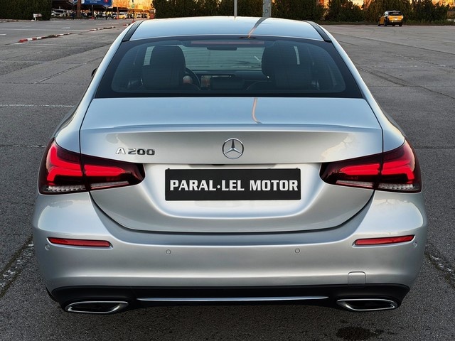 Mercedes-BenzClase A Sedán 200 120 kW (163 CV) Vehículo usado en Barcelona - 7