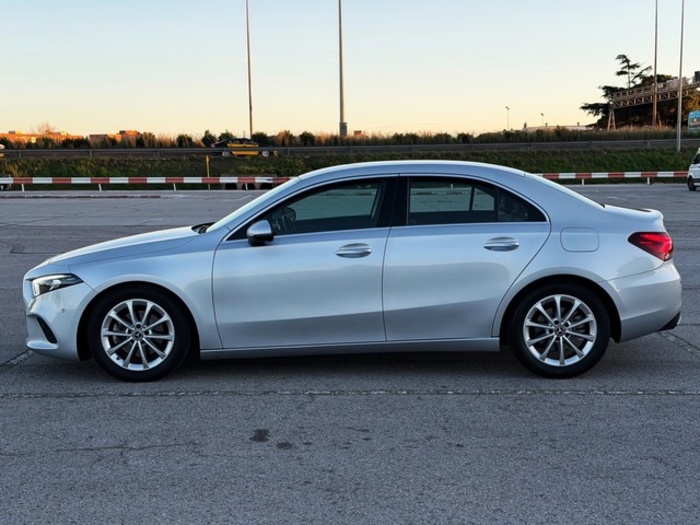 Mercedes-BenzClase A Sedán 200 120 kW (163 CV) Vehículo usado en Barcelona - 9 Mercedes-BenzClase A Sedán 200 120 kW (163 CV) Vehículo usado en Barcelona - 9