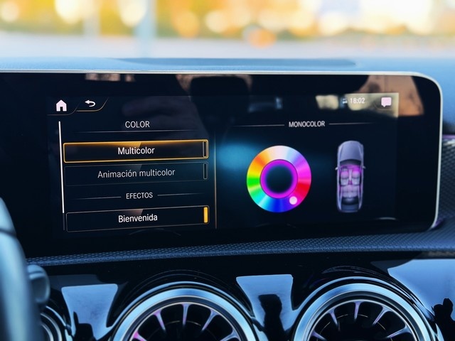 Mercedes-BenzClase A Sedán 200 120 kW (163 CV) Vehículo usado en Barcelona - 28