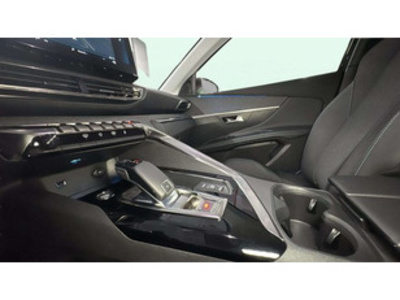 Peugeot 3008 BlueHDi 130 S&S Allure Pack EAT8 96 kW (130 CV) Peugeot 3008 BlueHDi 130 S&S Allure Pack EAT8 96 kW (130 CV)