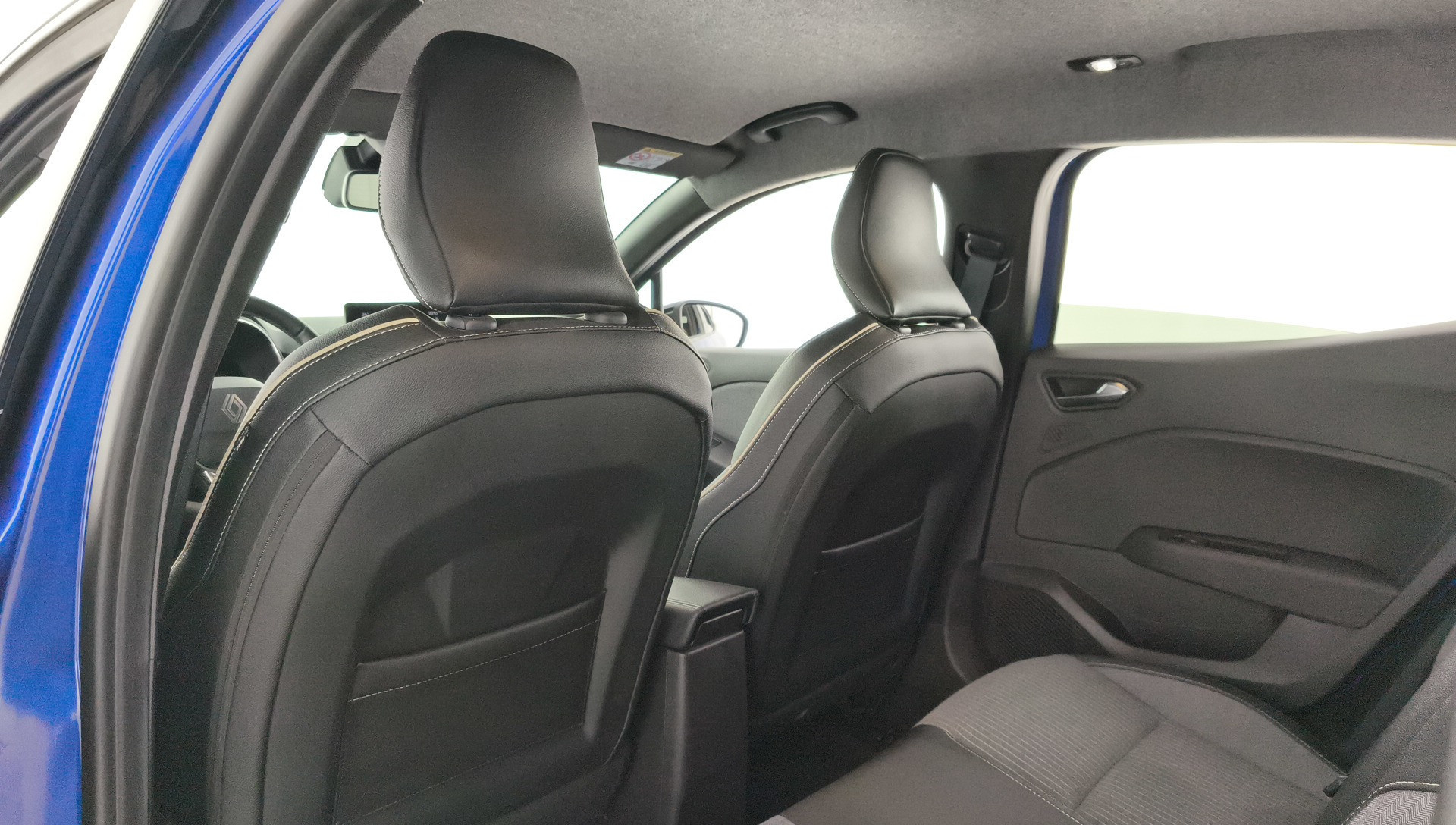 Renault Clio Techno E-Tech full Híbrido 105 kW (143 CV) - 12