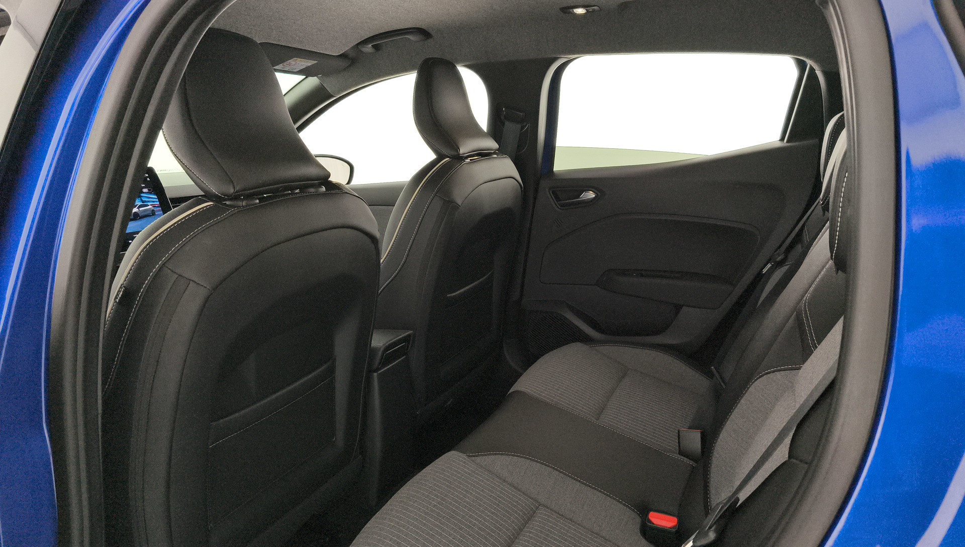 Renault Clio Techno E-Tech full Híbrido 105 kW (143 CV) - 12