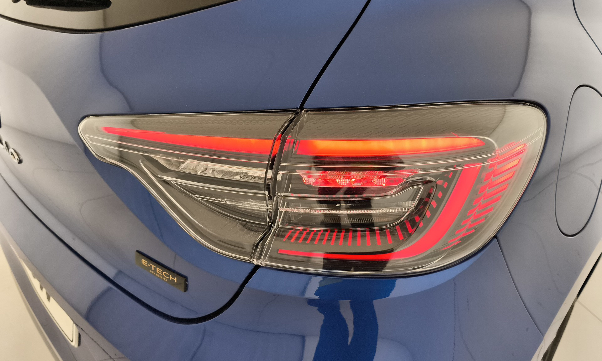 Renault Clio Techno E-Tech full Híbrido 105 kW (143 CV) - 8