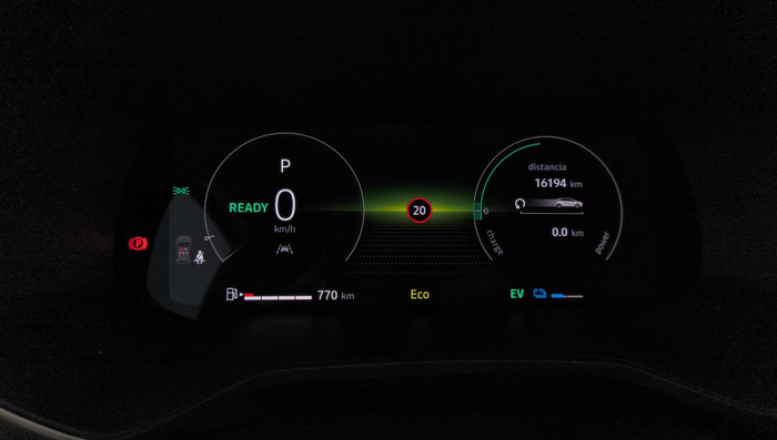 Renault Clio Techno E-Tech full Híbrido 105 kW (143 CV) - 23 Renault Clio Techno E-Tech full Híbrido 105 kW (143 CV) - 23