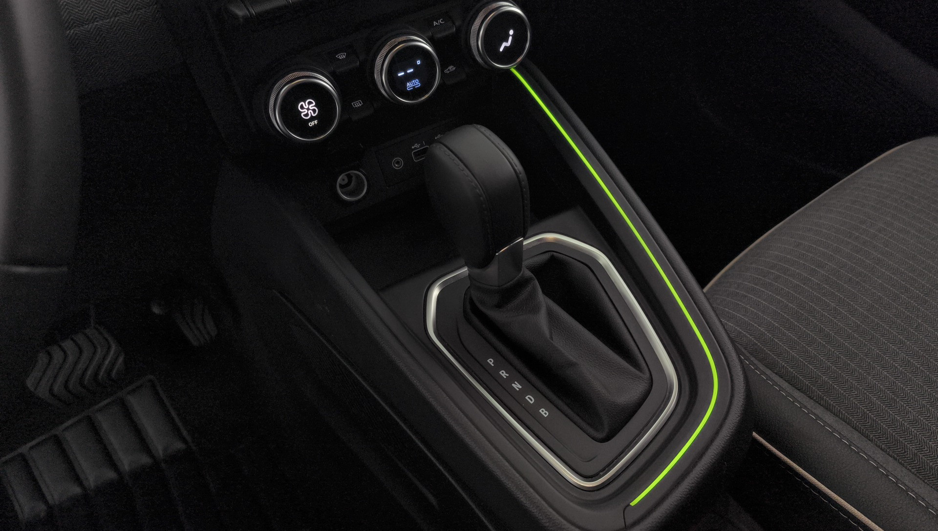 Renault Clio Techno E-Tech full Híbrido 105 kW (143 CV) - 24