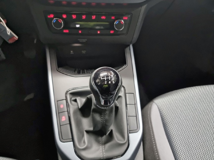 SEAT Arona 1.0 TSI Ecomotive S&S Style 85 kW (115 CV) - 7 SEAT Arona 1.0 TSI Ecomotive S&S Style 85 kW (115 CV) - 7