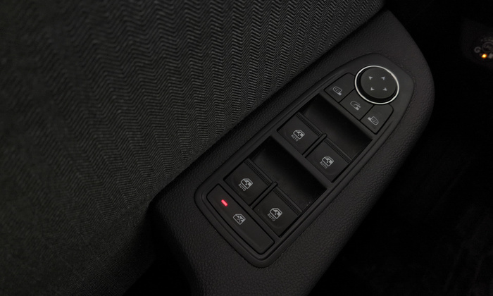 Renault Clio Eco-G 100 GLP Evolution 74 kW (100 CV) - 25 Renault Clio Eco-G 100 GLP Evolution 74 kW (100 CV) - 25