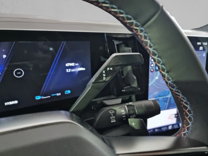 Renault Rafale Atelier Alpine E-Tech 4x4 221 kW (300 CV) - 7 Renault Rafale Atelier Alpine E-Tech 4x4 221 kW (300 CV) - 7