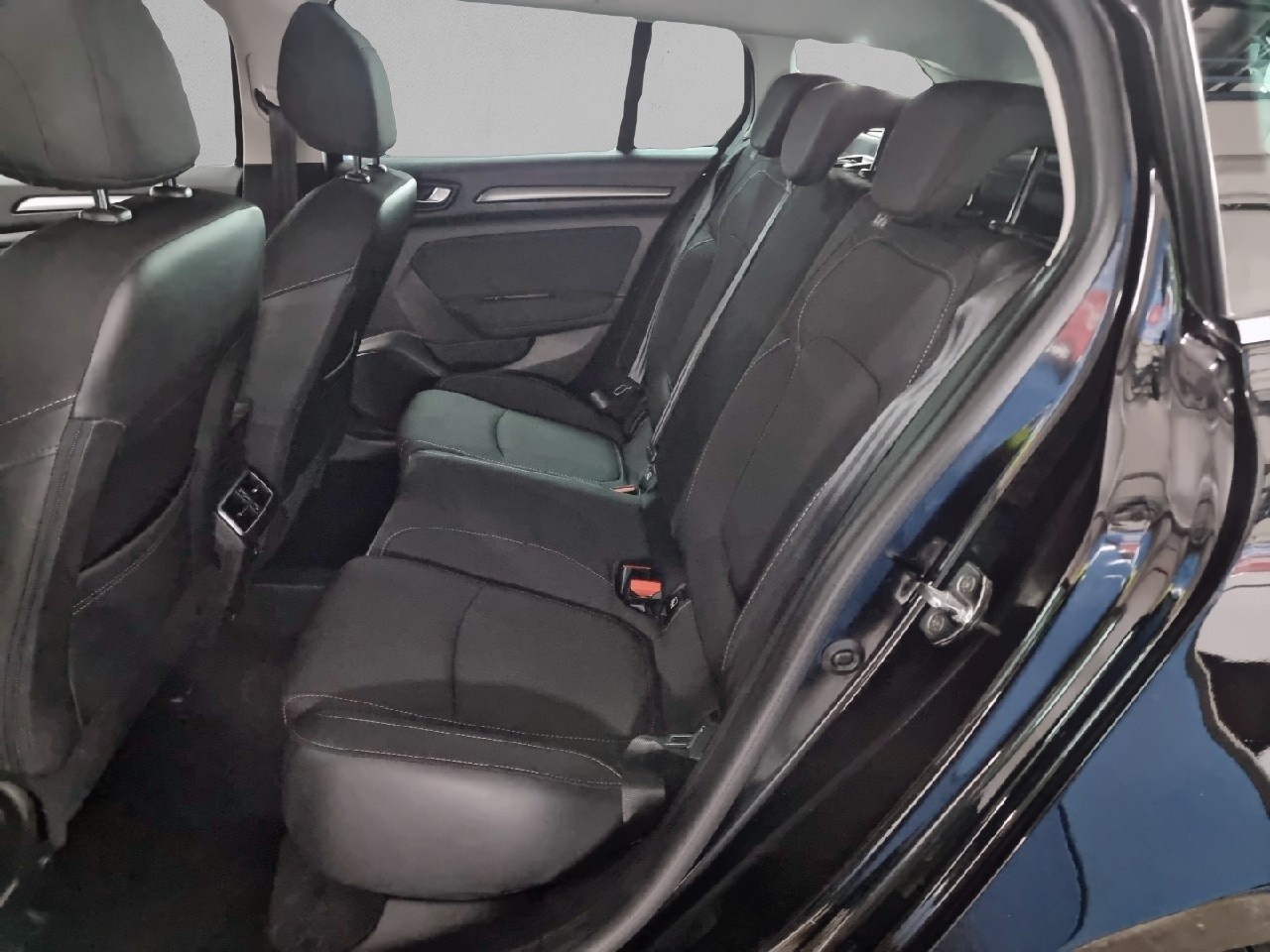 Renault Megane Sport Tourer Intens Blue dCi 85 kW (115 CV) - 9