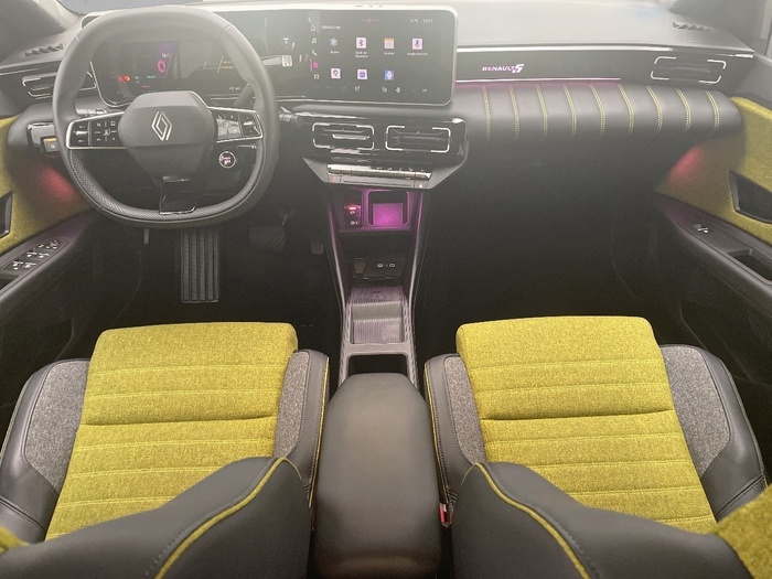 Renault 5 E-Tech Iconic Cinq Autonomía Urbana 90 kW (122 CV) - 5 Renault 5 E-Tech Iconic Cinq Autonomía Urbana 90 kW (122 CV) - 5