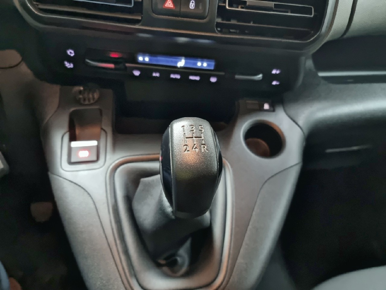 Peugeot Rifter BlueHDi 100 Active Standard 73 kW (100 CV) - 7