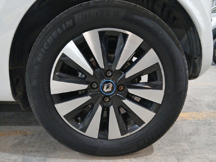 Renault Twingo Zen R80 batería 20kWh 60 kW (82 CV) - 10 Renault Twingo Zen R80 batería 20kWh 60 kW (82 CV) - 10