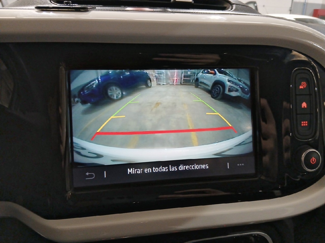 Renault Twingo Zen R80 batería 20kWh 60 kW (82 CV) - 15