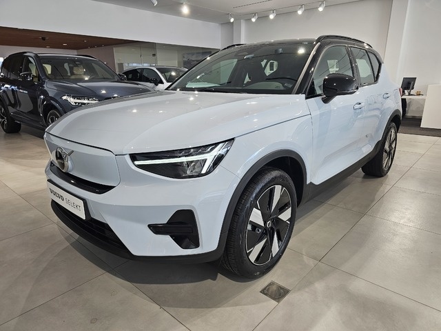Volvo XC40 Eléctrico Single Extended Recharge Core 185 kW (252 CV) Vehículo usado en Las Palmas - 1