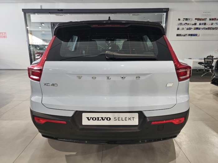 Volvo XC40 Eléctrico Single Extended Recharge Core 185 kW (252 CV) Vehículo usado en Las Palmas - 6 Volvo XC40 Eléctrico Single Extended Recharge Core 185 kW (252 CV) Vehículo usado en Las Palmas - 6