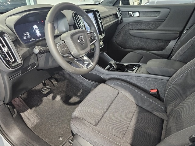 Volvo XC40 Eléctrico Single Extended Recharge Core 185 kW (252 CV) Vehículo usado en Las Palmas - 7