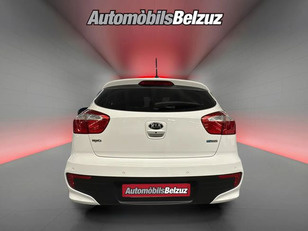 Kia Rio 1.2 CVVT Concept 62 kW (84 CV)