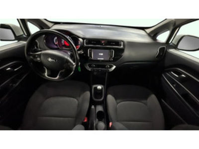 Kia Rio 1.2 CVVT Concept 62 kW (84 CV) Kia Rio 1.2 CVVT Concept 62 kW (84 CV)
