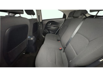 Kia Rio 1.2 CVVT Concept 62 kW (84 CV) Kia Rio 1.2 CVVT Concept 62 kW (84 CV)