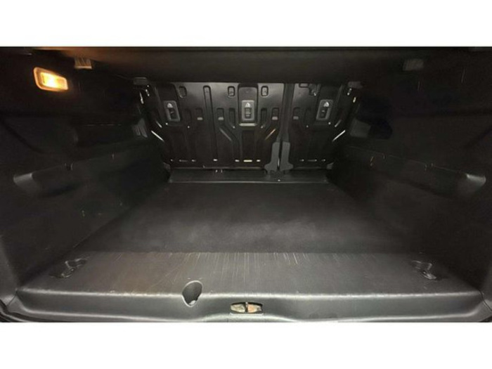 PeugeotRifter PureTech 110 Active Standard 81 kW (110 CV) Vehículo usado en Barcelona - 17 PeugeotRifter PureTech 110 Active Standard 81 kW (110 CV) Vehículo usado en Barcelona - 17