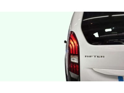 Peugeot Rifter PureTech 110 Active Standard 81 kW (110 CV) Peugeot Rifter PureTech 110 Active Standard 81 kW (110 CV)