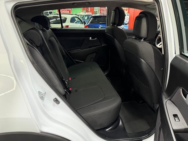 KiaSportage 1.6 GDI Concept 4x2 99 kW (135 CV) Vehículo usado en Barcelona - 7