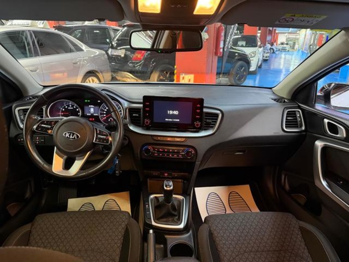 KiaCeed 1.0 T-GDi Concept 88 kW (120 CV) Vehículo usado en Barcelona - 12 KiaCeed 1.0 T-GDi Concept 88 kW (120 CV) Vehículo usado en Barcelona - 12