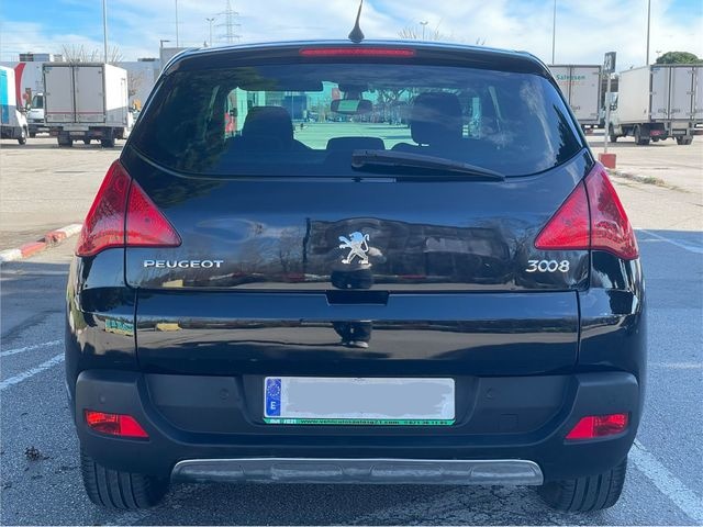 Peugeot3008 2.0 HDI FAP Sport Pack 110 kW (150 CV) Vehículo usado en Barcelona - 7