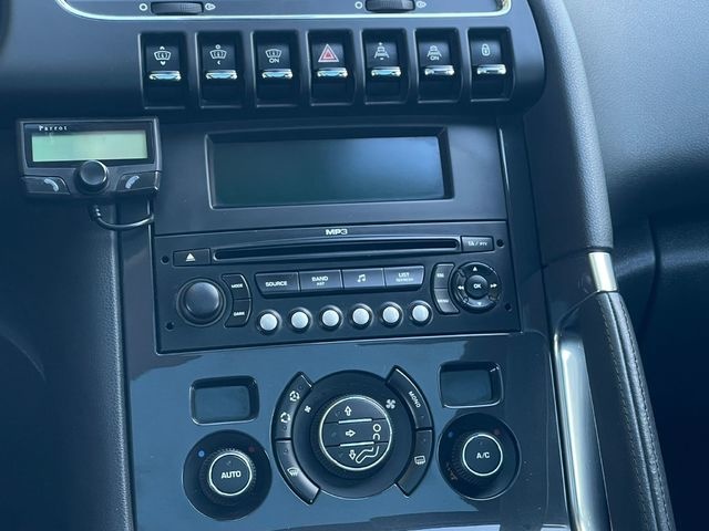 Peugeot3008 2.0 HDI FAP Sport Pack 110 kW (150 CV) Vehículo usado en Barcelona - 18