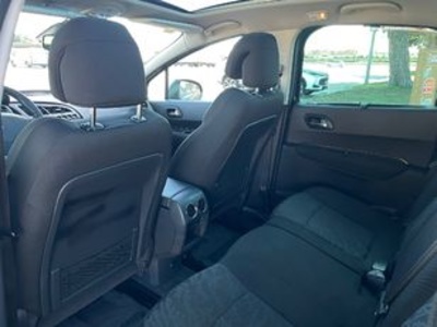 Peugeot 3008 2.0 HDI FAP Sport Pack 110 kW (150 CV) Peugeot 3008 2.0 HDI FAP Sport Pack 110 kW (150 CV)