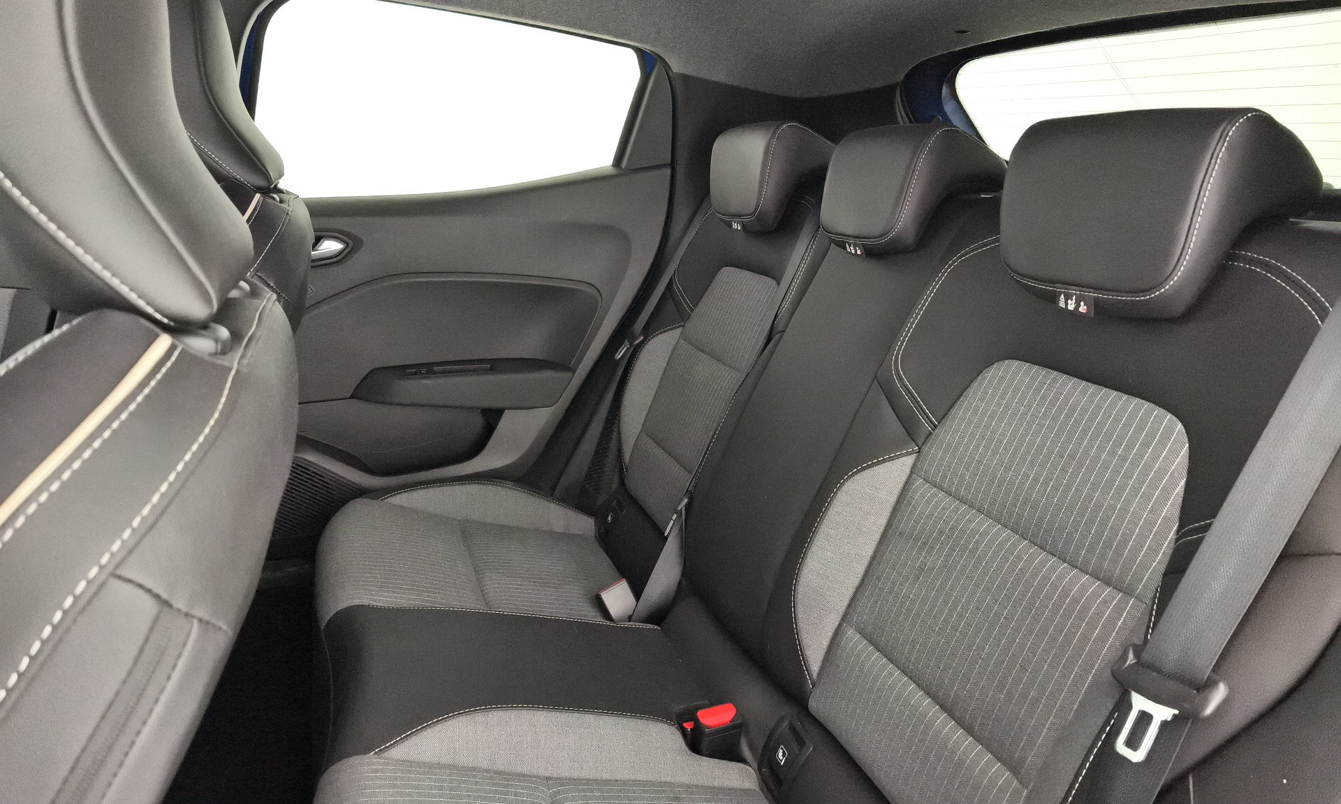 Renault Clio Techno E-Tech full Híbrido 105 kW (143 CV) - 13