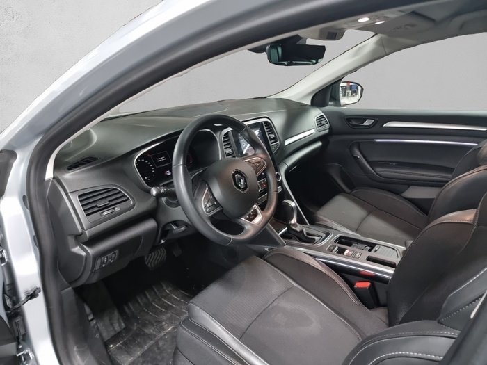 Renault Megane Techno Blue dCi EDC 85 kW (115 CV) - 4 Renault Megane Techno Blue dCi EDC 85 kW (115 CV) - 4