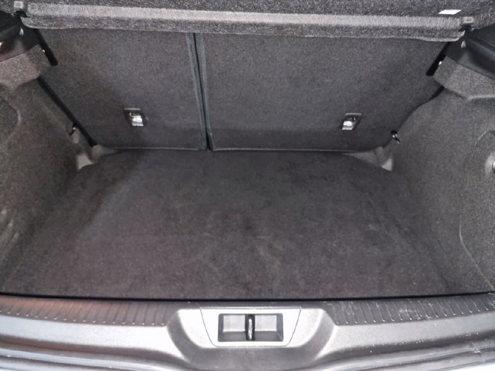 Renault Megane Techno Blue dCi EDC 85 kW (115 CV) - 12 Renault Megane Techno Blue dCi EDC 85 kW (115 CV) - 12