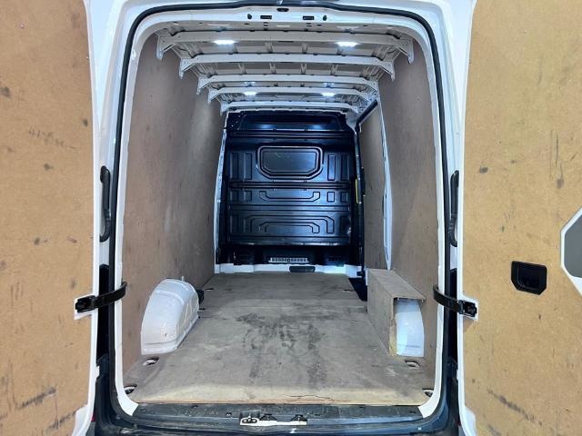 VolkswagenCrafter Kombi Batalla Media TN People 2.0 TDI BMT 103 kW (140 CV) 3.5007