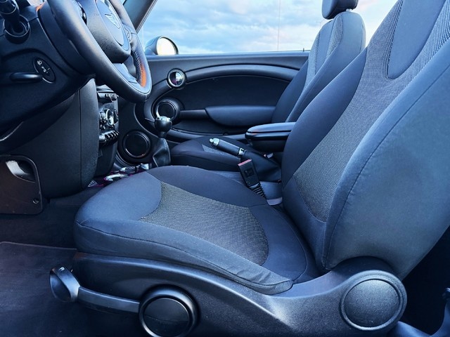 MINIMINI Cabrio One 72 kW (98 CV) Vehículo usado en Barcelona - 6