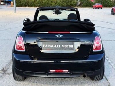 MINI MINI Cabrio One 72 kW (98 CV) MINI MINI Cabrio One 72 kW (98 CV)