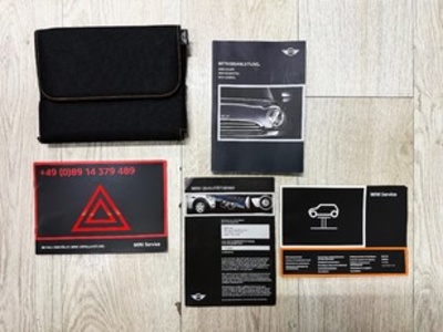 MINI MINI Cabrio One 72 kW (98 CV) MINI MINI Cabrio One 72 kW (98 CV)