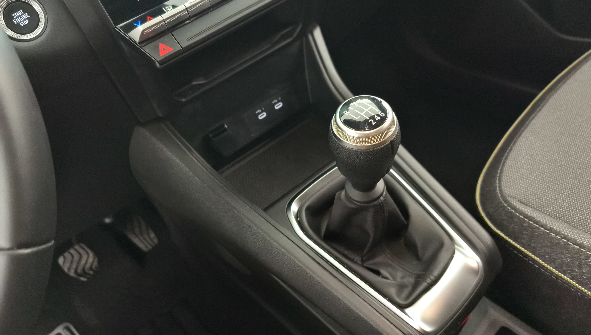 Renault Captur Techno Eco-G 74 kW (100 CV) - 24