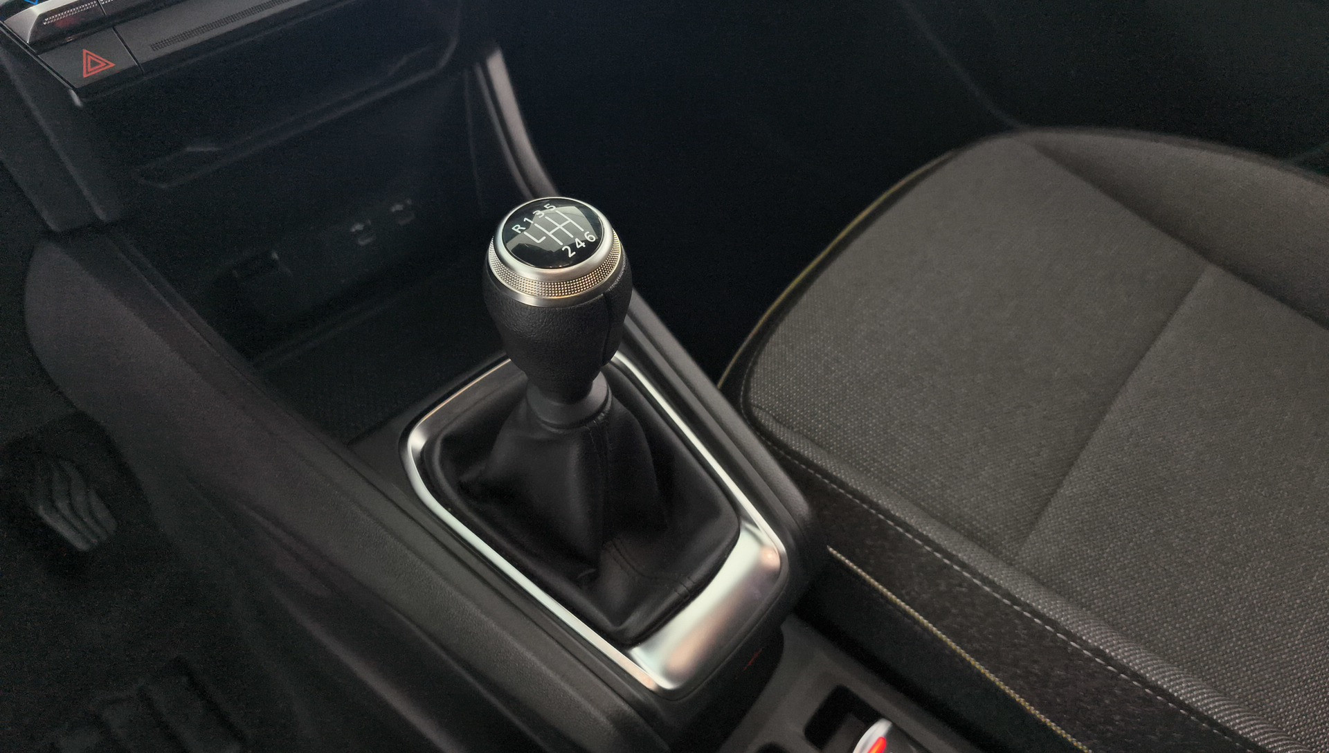 Renault Captur Techno Eco-G 74 kW (100 CV) - 19