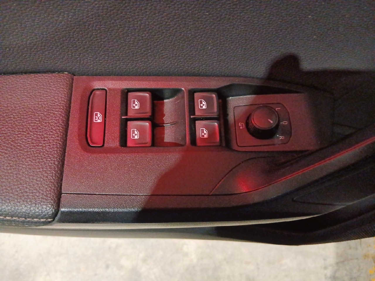 SEAT Arona 1.0 TSI Xcellence Go2 81 kW (110 CV) - 14