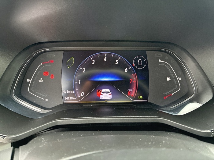 Renault Clio Techno TCe 74 kW (100 CV) GLP - 12 Renault Clio Techno TCe 74 kW (100 CV) GLP - 12