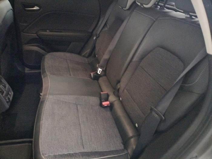 Renault Captur Techno TCe 103 kW (140 CV) GPF - 9 Renault Captur Techno TCe 103 kW (140 CV) GPF - 9