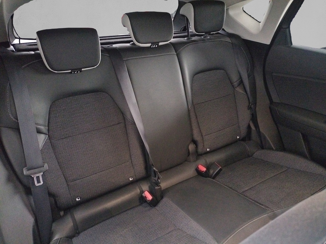 Renault Captur Techno TCe 103 kW (140 CV) GPF - 14