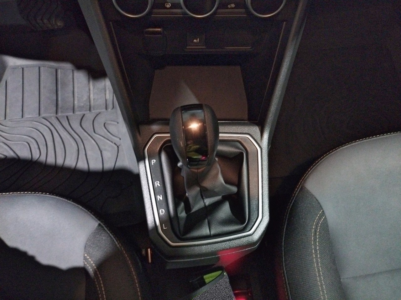 Dacia Sandero Stepway Extreme TCe 67 kW (90 CV) CVT - 8